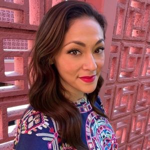 Meet your Posher, Gabriela